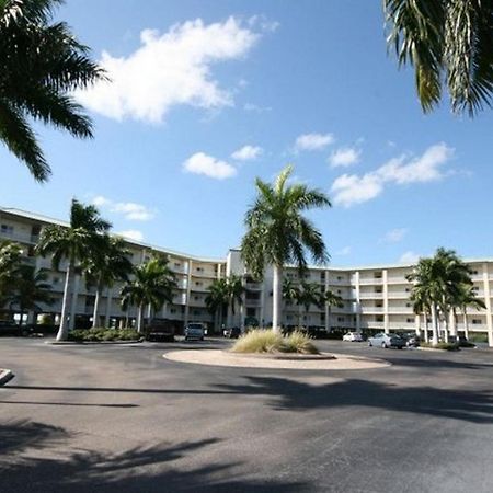Boca Ciega Resort By Travel Resort Services Saint Petersburg Eksteriør billede