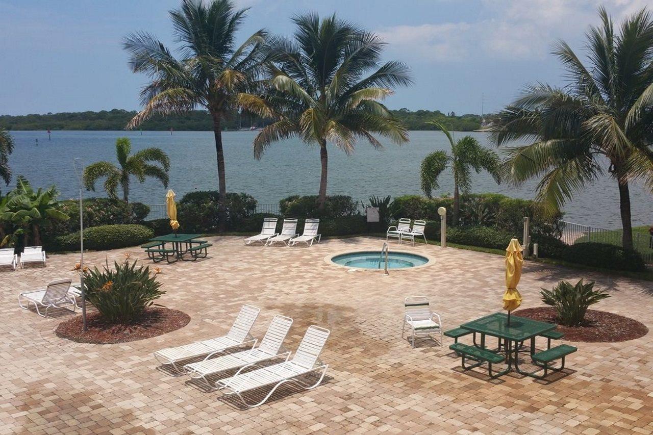 Boca Ciega Resort By Travel Resort Services Saint Petersburg Eksteriør billede