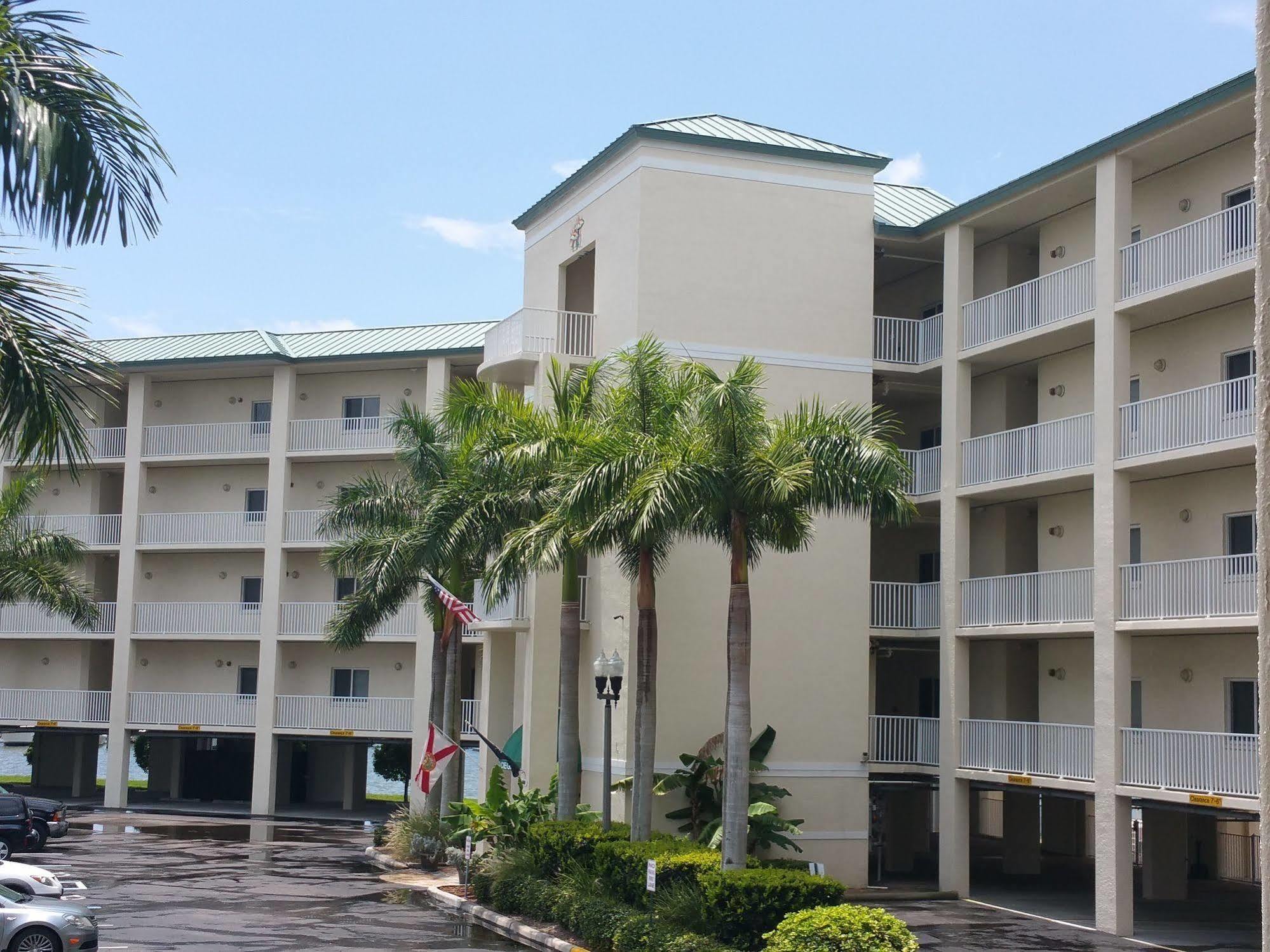 Boca Ciega Resort By Travel Resort Services Saint Petersburg Eksteriør billede
