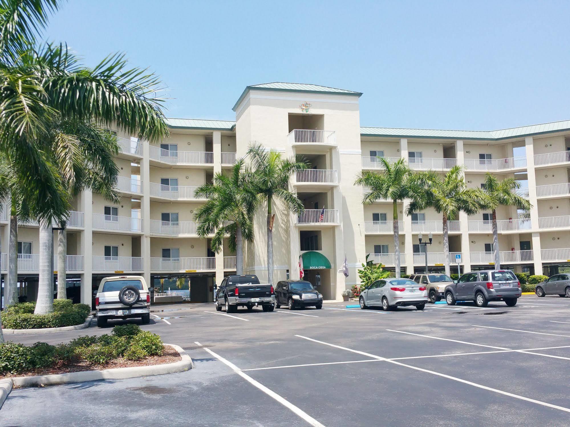 Boca Ciega Resort By Travel Resort Services Saint Petersburg Eksteriør billede